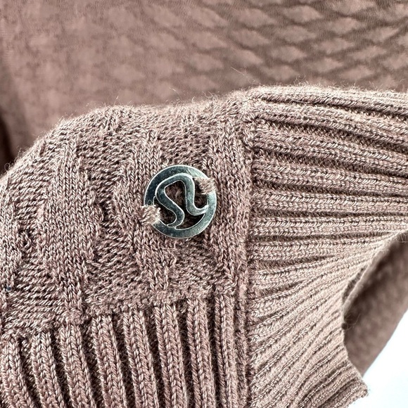 Lululemon Divinity Poncho Woven Spanish Oak Cashmere Blend Shawl Wrap Sweater - Picture 6 of 9